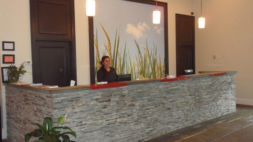 Ramada By Wyndham Rock Hill At Sullivan Center Dış mekan fotoğraf